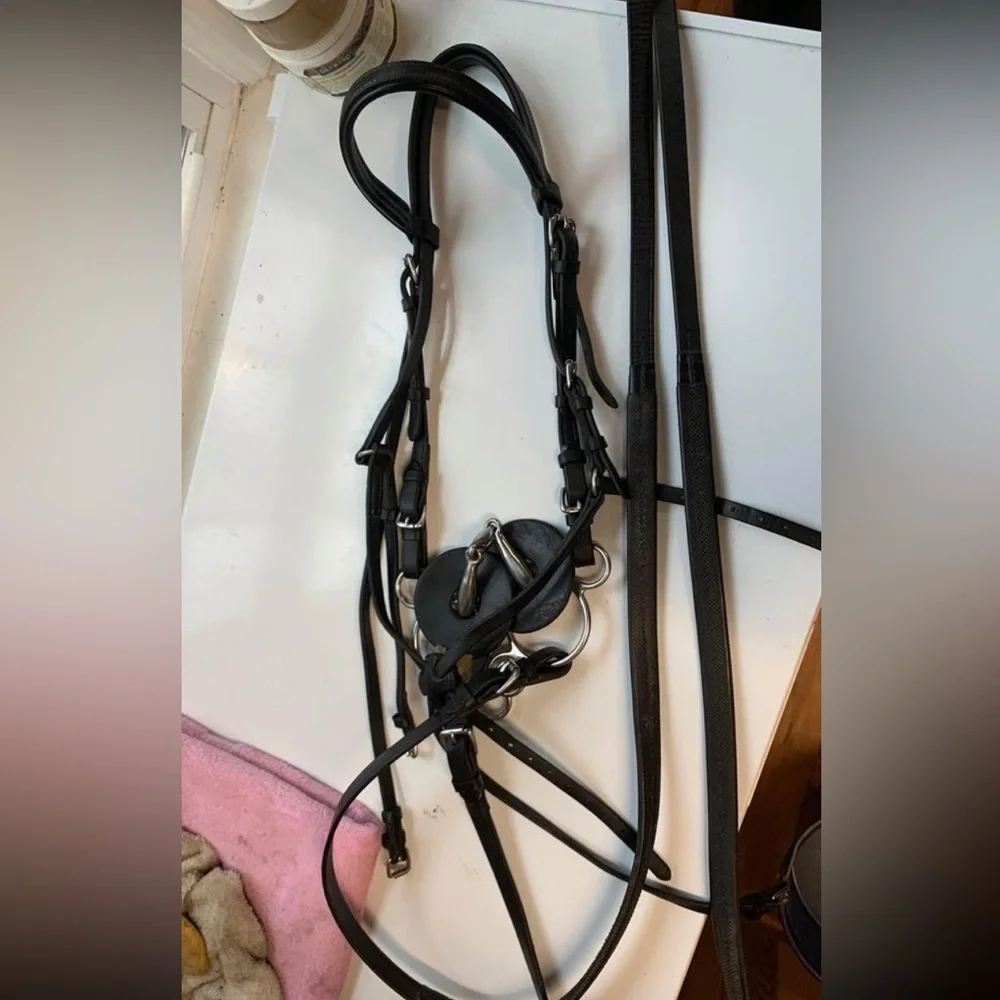 Nunn Finer Custom Figure 8 Black Bridle - Picture 3 of 4